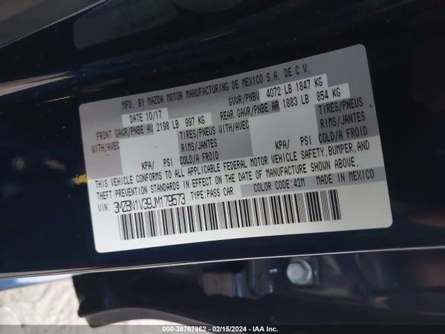 3MZBN1V39JM179573 Mazda Mazda3 Touring