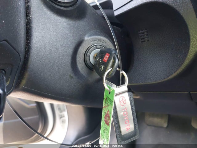 Toyota COROLLA LE 2017 5YFBURHE3HP677367 Image 11