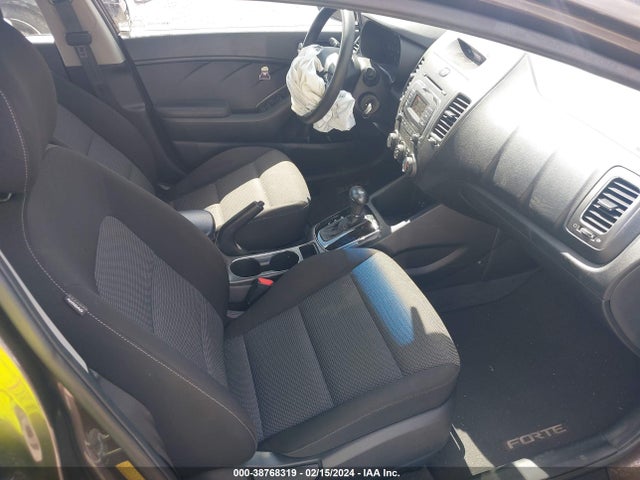 KIA FORTE LX 2017 3KPFK4A72HE073915 Image 5