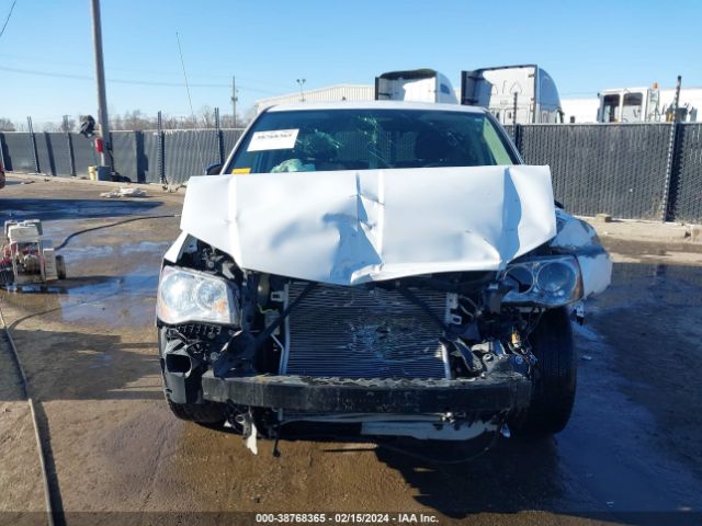 2C4RDGBG4GR383830 Dodge Grand Caravan Se