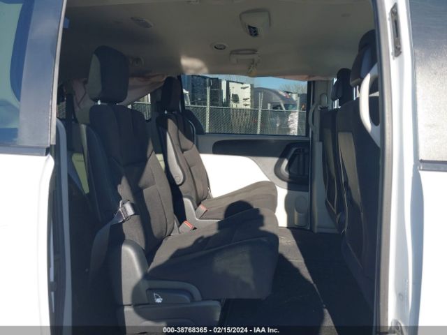 2C4RDGBG4GR383830 Dodge Grand Caravan Se