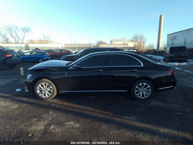 WDDZF4KB4HA099090 Mercedes-Benz E 300 4matic