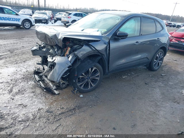 Ford ESCAPE SE 2021 1FMCU9G68MUA34956 Image 2