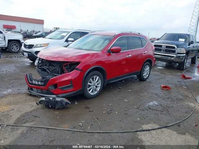 Nissan ROGUE SV 2017 JN8AT2MT1HW133309 Image 2