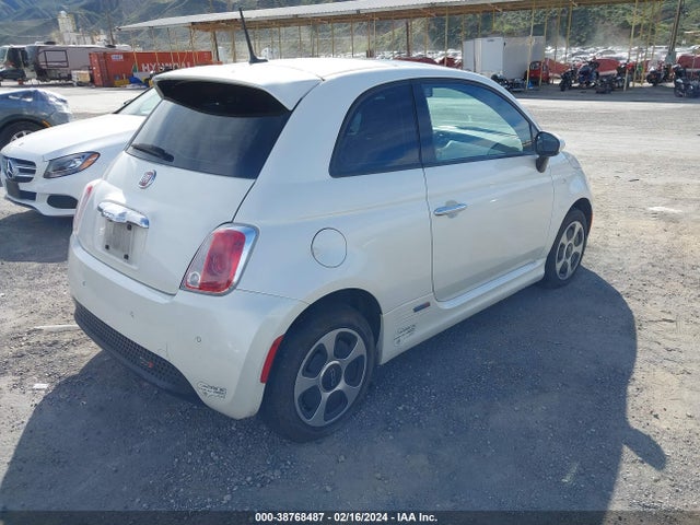 2014 FIAT 500E 3C3CFFGE8ET173022 Photo 3