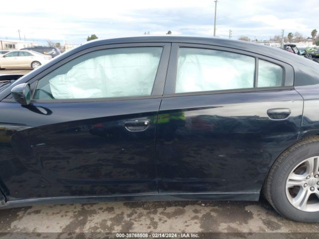 2C3CDXBG6FH812884 Dodge Charger Se