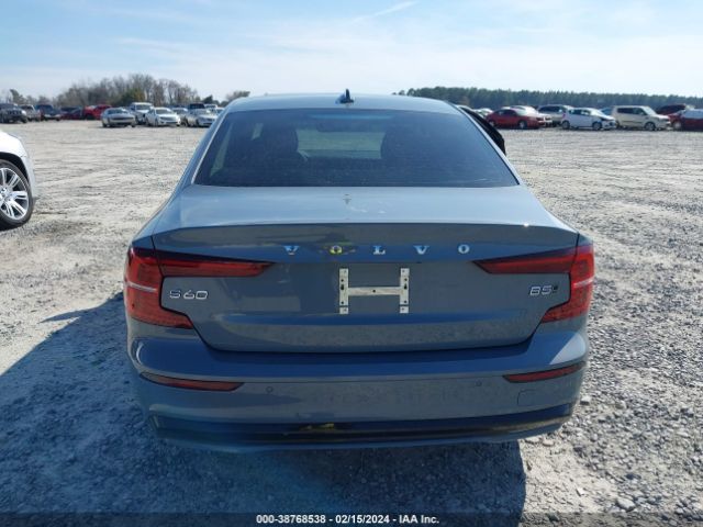7JRL12TL9RG294595 Volvo S60 B5 Plus Dark Theme