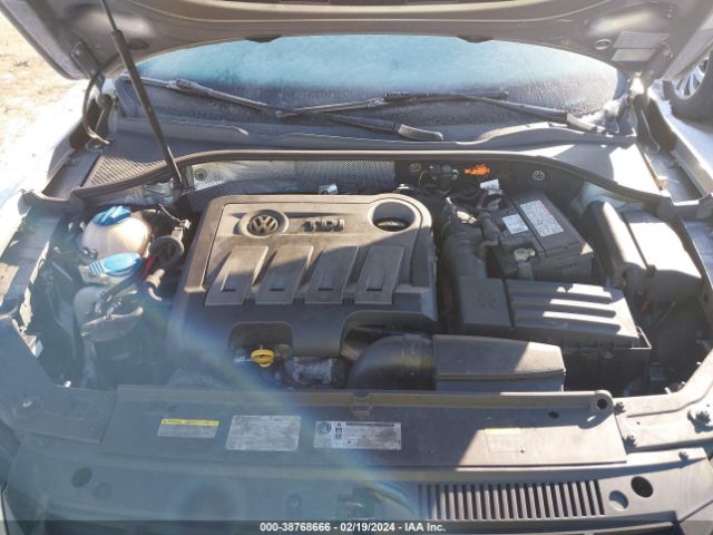 1VWBN7A34EC110063 Volkswagen Passat 2.0l Tdi Se