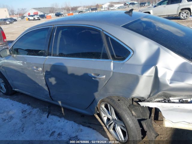 1VWBN7A34EC110063 Volkswagen Passat 2.0l Tdi Se