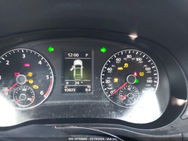 1VWBN7A34EC110063 Volkswagen Passat 2.0l Tdi Se