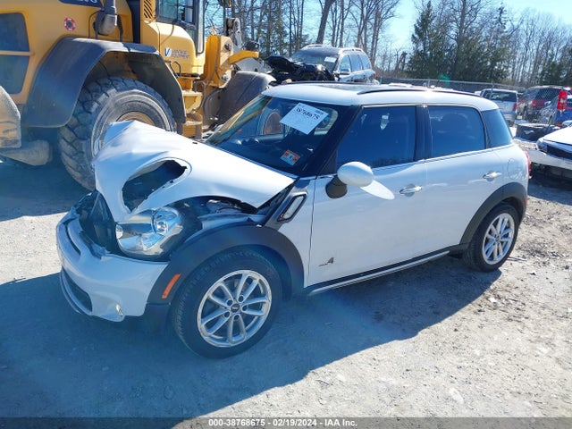 2016 MINI COUNTRYMAN WMWZC5C51GWU00933 Photo 1