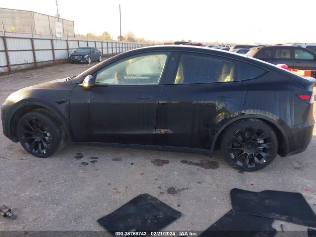 7SAYGDEE5PA071930 Tesla Model Y