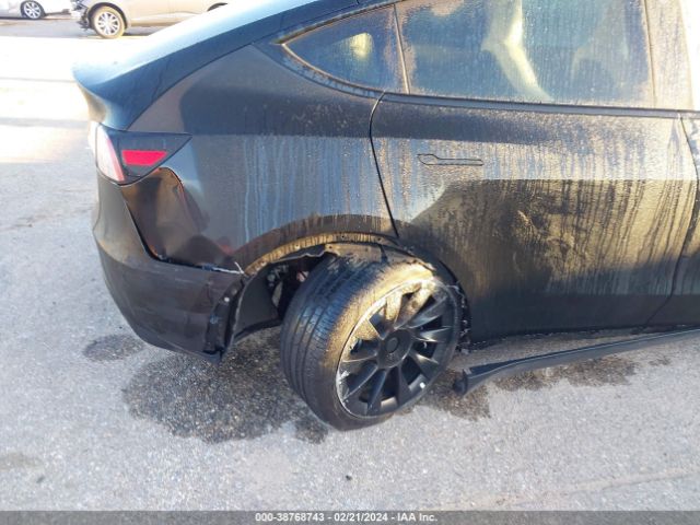 7SAYGDEE5PA071930 Tesla Model Y
