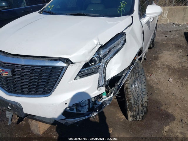 Cadillac XT5 LUXURY 2017 1GYKNDRS0HZ256405 Image 17