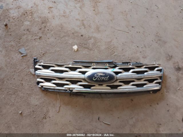 1FM5K8D85JGC15103 Ford EXPLORER XLT