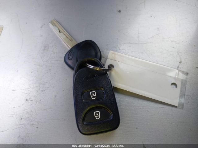 KMHCT4AE7HU373848 Hyundai Accent Value Edition