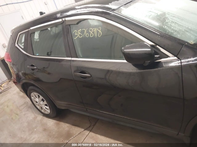 Nissan ROGUE S 2017 5N1AT2MV7HC792067 Image 13