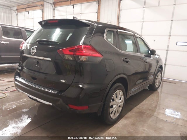 Nissan ROGUE S 2017 5N1AT2MV7HC792067 Image 4