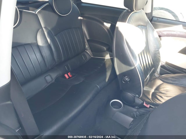 2007 MINI COOPER WMWMF33577TT57951 Photo 7