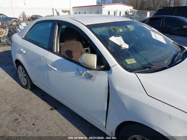 2010 KIA FORTE EX VIN: KNAFU4A26A5174114
