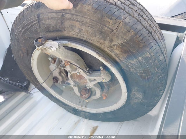 GMC CANYON SLE 2018 1GTG5CEA7J1259275 Image 12