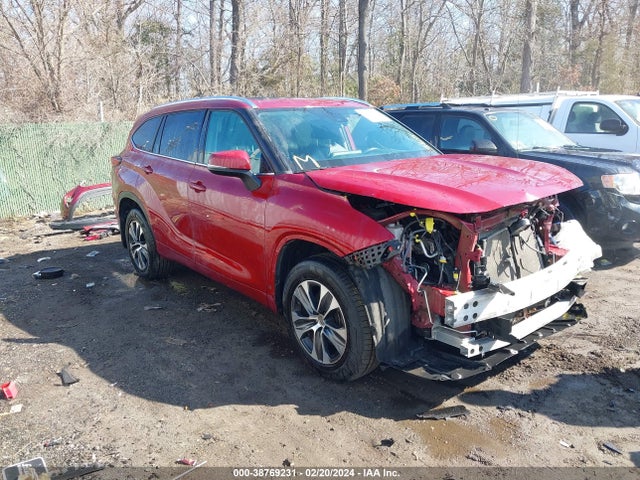 Toyota Highlander Xle 2021 5TDHZRBH5MS153217 Image 1