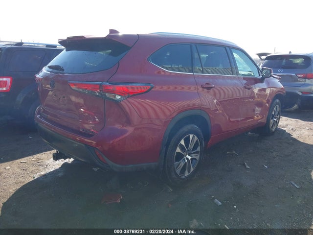 Toyota Highlander Xle 2021 5TDHZRBH5MS153217 Image 4