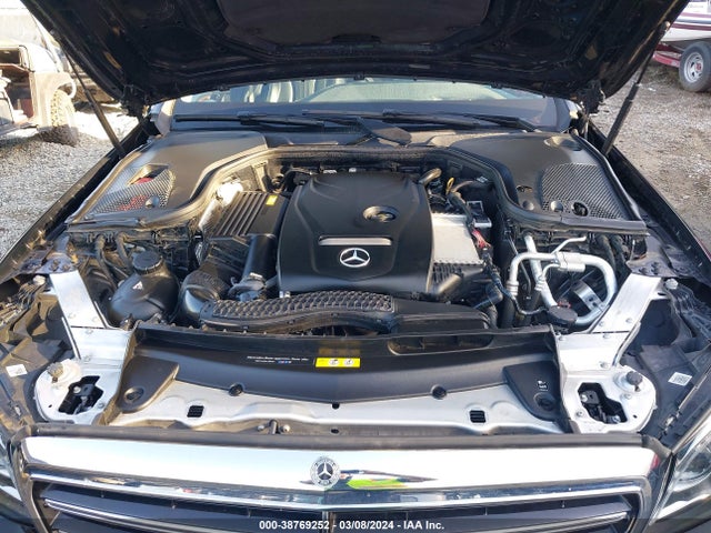 Mercedes-Benz E 300 2018 WDDZF4JB4JA385805 Image 10