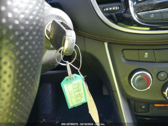 KL7CJKSB5JB602092 Chevrolet TRAX LS