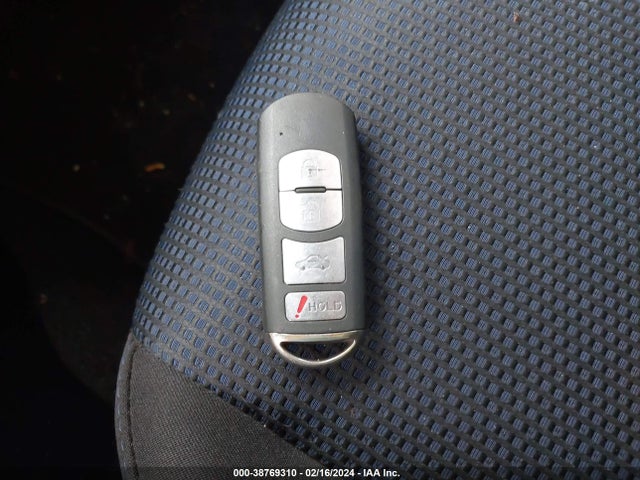 Toyota YARIS L 2019 3MYDLBYV2KY528492 Image 11