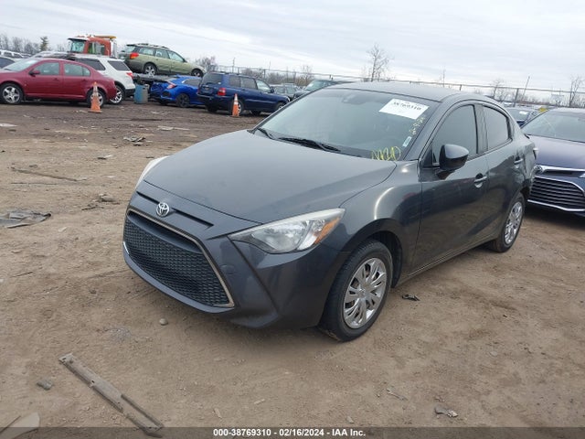 Toyota YARIS L 2019 3MYDLBYV2KY528492 Image 2