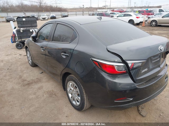 Toyota YARIS L 2019 3MYDLBYV2KY528492 Image 3