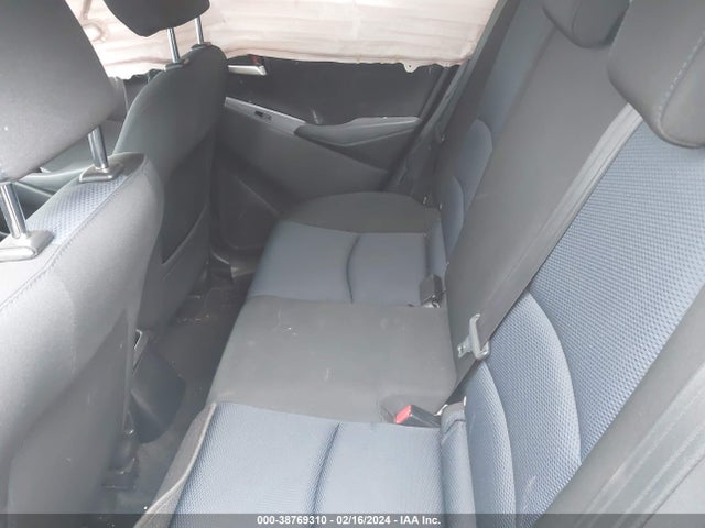 Toyota YARIS L 2019 3MYDLBYV2KY528492 Image 8