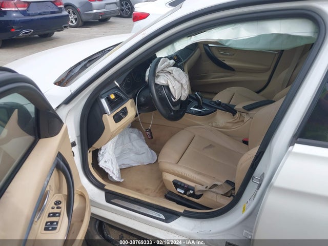 BMW 328I 2016 WBA8E9C55GK643505 Image 5