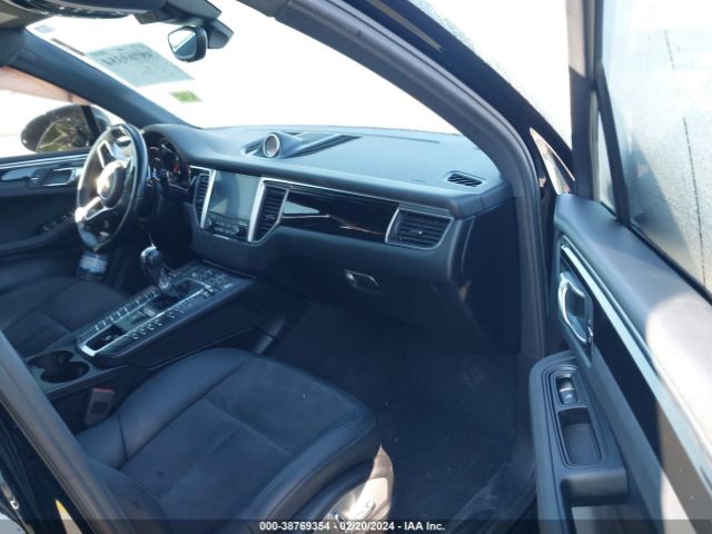 WP1AA2A50JLB22430 Porsche Macan Sport Edition