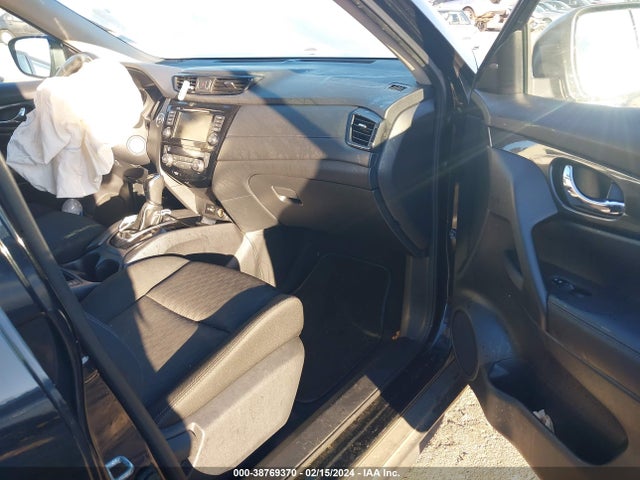 Nissan ROGUE SV 2018 KNMAT2MV4JP531739 Image 5