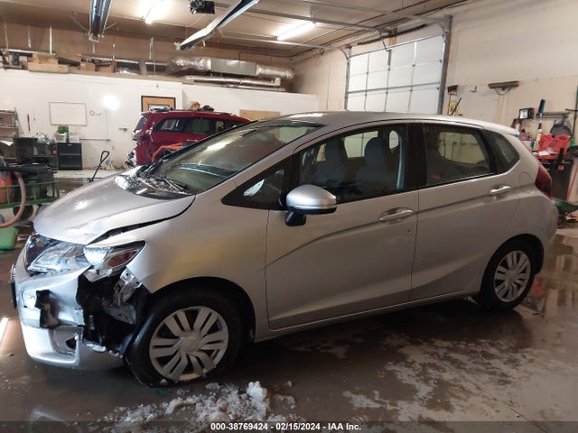 Honda FIT LX 2016 JHMGK5H57GS009460 Image 14