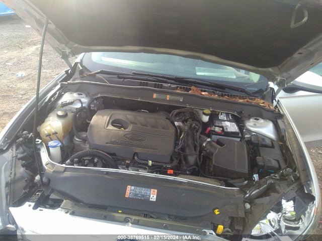 Ford FUSION SE 2018 3FA6P0HDXJR210996 Image 10