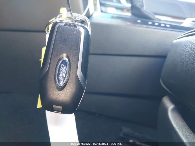 Ford Explorer Platinum 2016 1FM5K8HT9GGC19940 Image 11