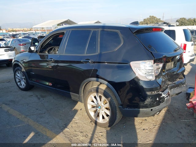 2017 BMW X3 XDRIVE28I VIN: 5UXWX9C54H0T00944