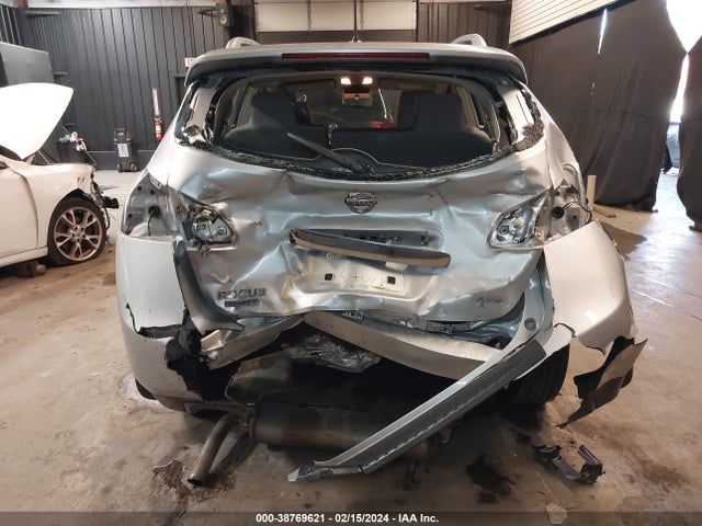 2015 NISSAN ROGUE SELECT S VIN: JN8AS5MV7FW771471