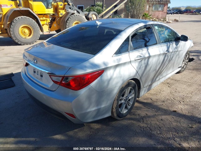 Hyundai SONATA GLS 2014 5NPEB4AC5EH912309 Image 4