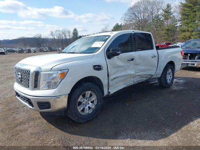 Nissan TITAN SV 2017 1N6AA1EJ6HN544913 Image 2