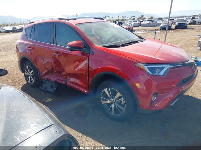 Toyota Rav4 Xle 2016 JTMWFREV1GJ063131 Image 1
