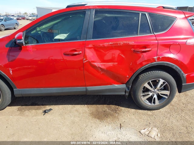 Toyota Rav4 Xle 2016 JTMWFREV1GJ063131 Image 13