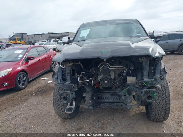 RAM 1500 Limited  4x4 5'7 Box 2019 1C6SRFHT6KN516103 Image 13