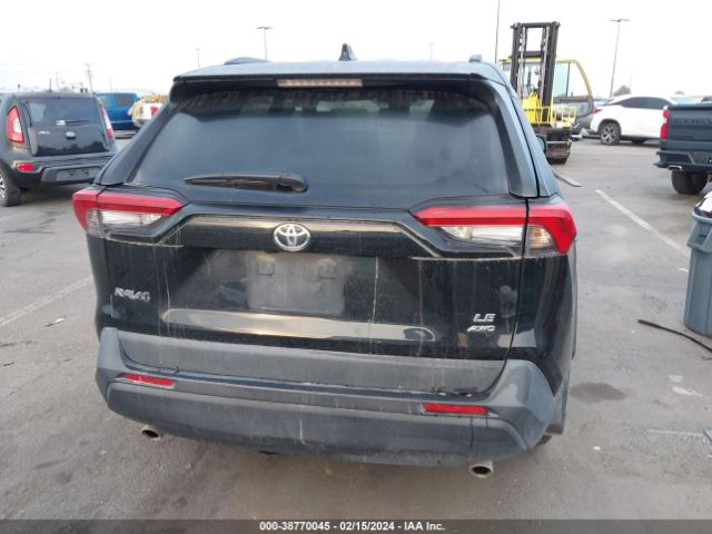 2T3F1RFV1KW074105 Toyota RAV4 LE