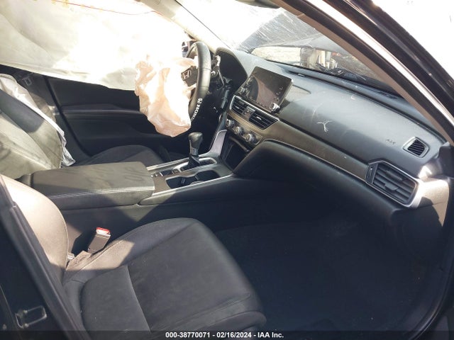 Honda ACCORD LX 2019 1HGCV1F15KA098204 Image 5