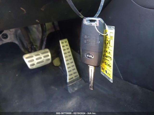 KNDP6CAC5L7734801 KIA SPORTAGE S