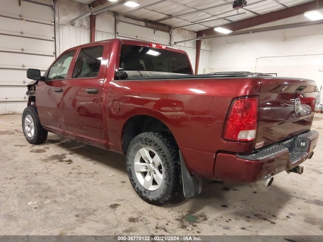 RAM 1500 Express 2016 3C6RR7KT4GG345266 Image 3